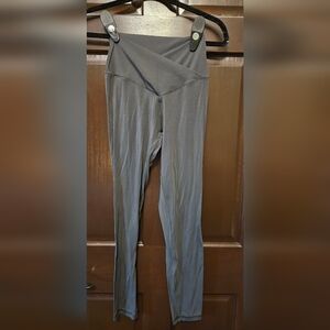 Offline by Aerie, M, high waisted double crossover legging, smoked gray